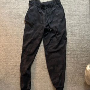 Lululemon Camo joggers